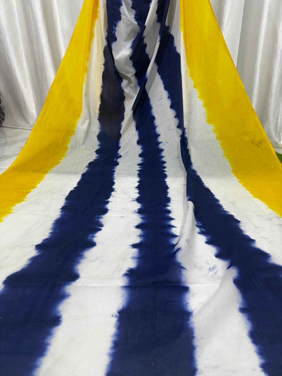 Shibori / Tye-dye Cotton Saree With Blouse Piece - BFSGC76