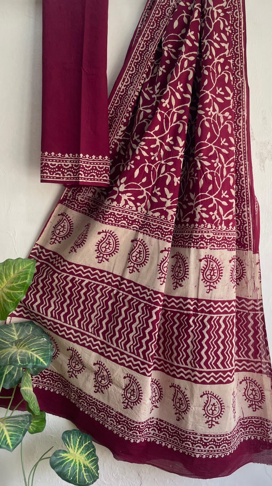 Mul Cotton Hand Block Printed Saree With Blouse Piece - BFSCMA4