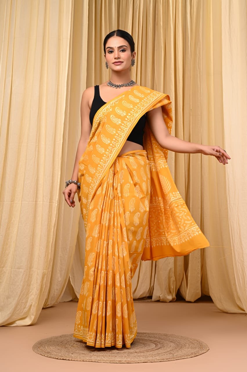 Mul Cotton Hand Block Printed Saree With Blouse Piece