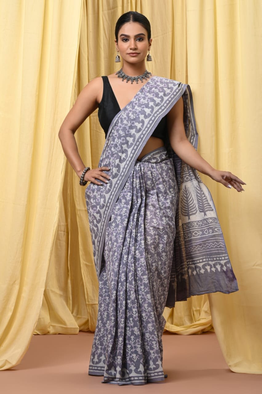 Mul Cotton Hand Block Printed Saree With Blouse Piece