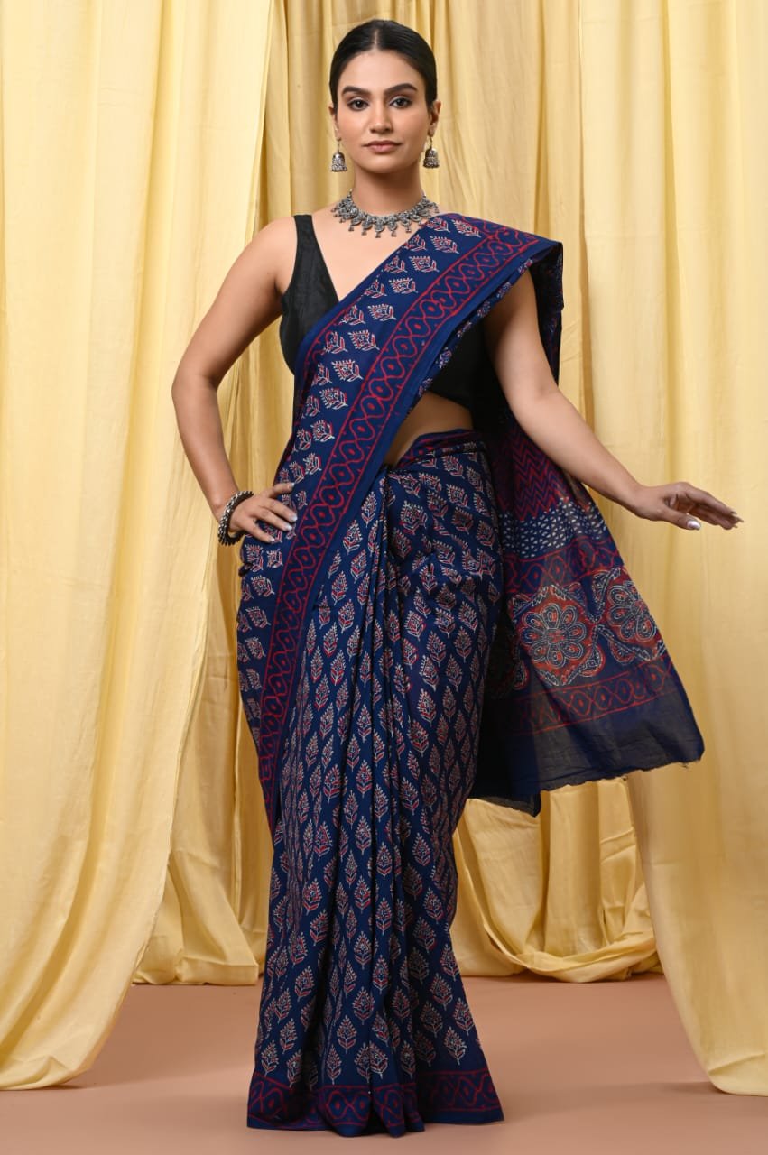 Mul Cotton Hand Block Printed Saree With Blouse Piece