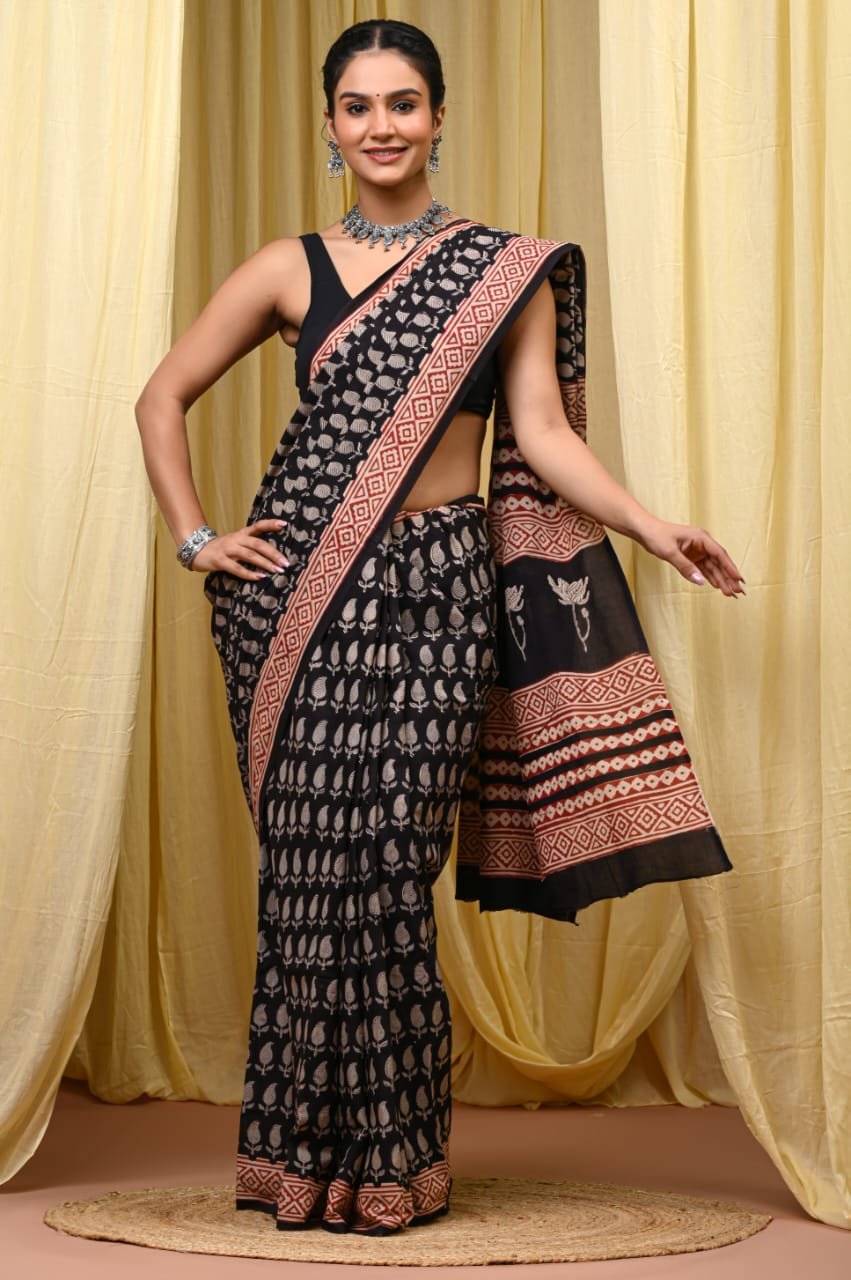 Mul Cotton Hand Block Printed Saree With Blouse Piece