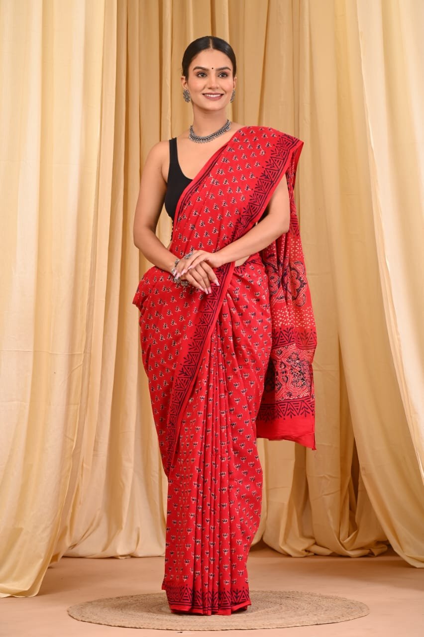 Mul Cotton Hand Block Printed Saree With Blouse Piece
