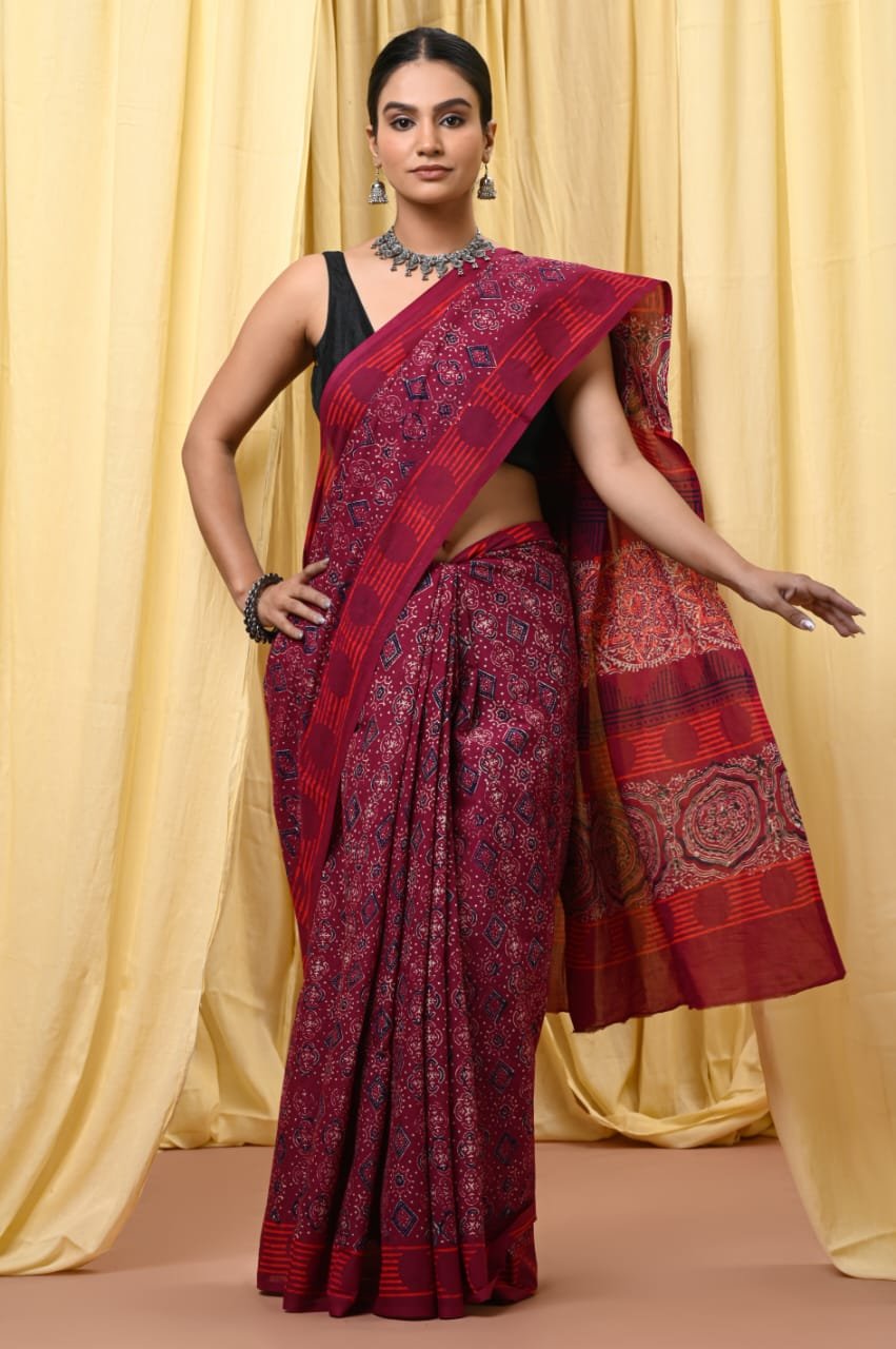 Mul Cotton Hand Block Printed Saree With Blouse Piece