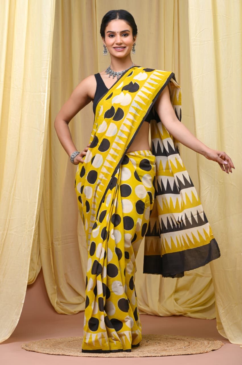 Mul Cotton Hand Block Printed Saree With Blouse Piece