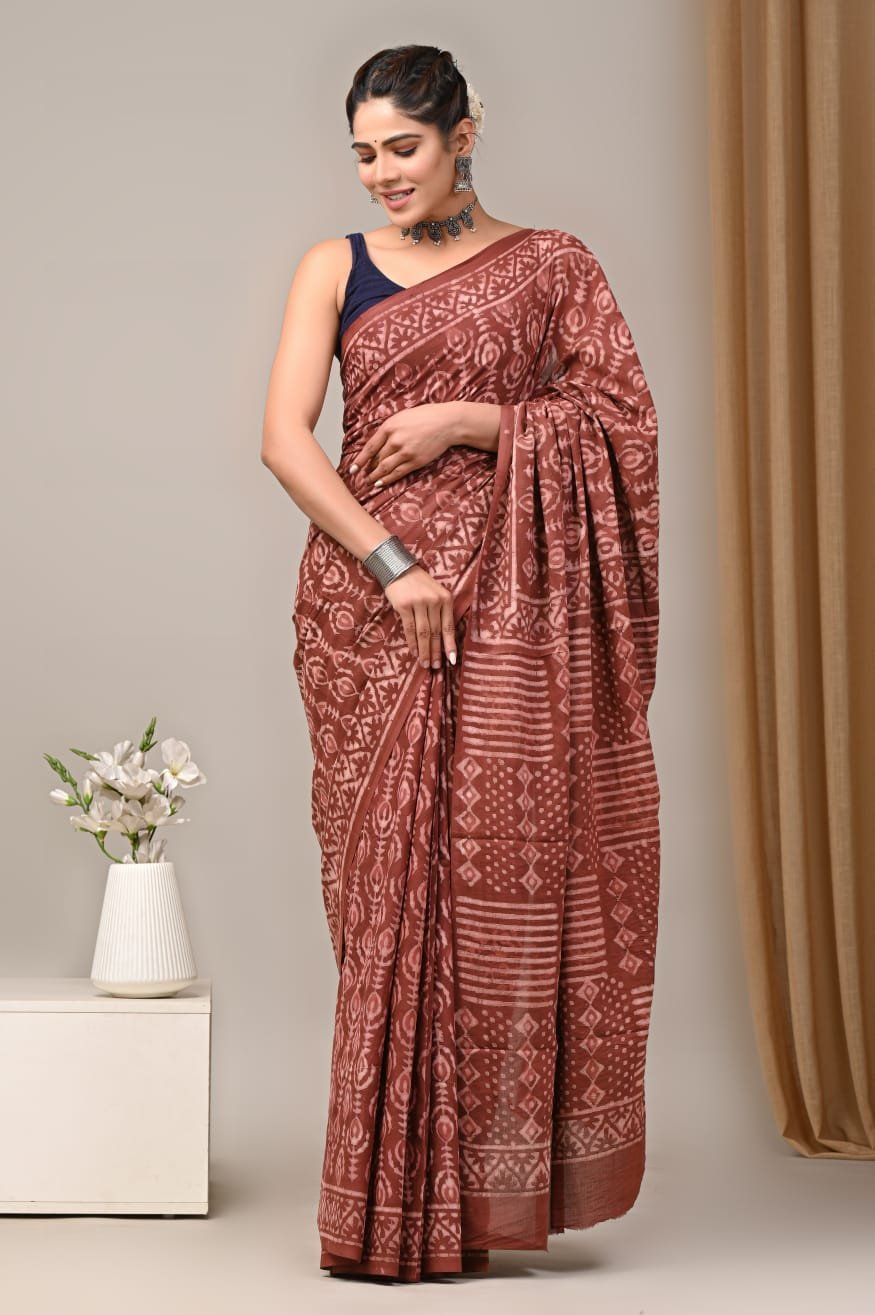 Mul Cotton Hand Block Printed Saree With Blouse Piece