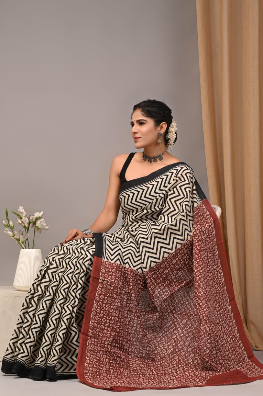 Mul Cotton Hand Block Printed Saree With Blouse Piece