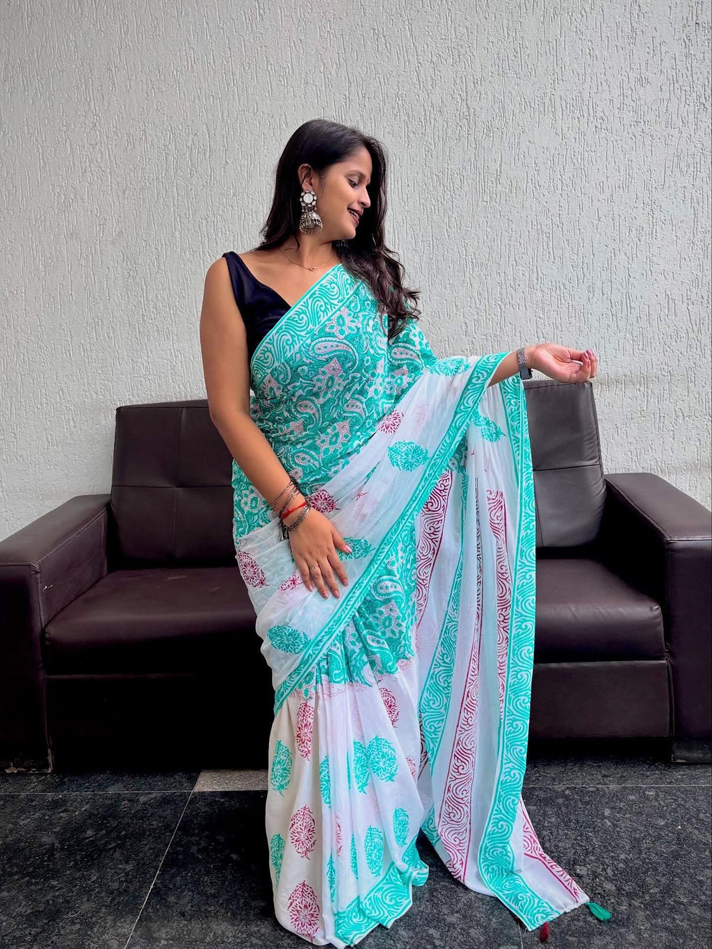 Premium Mul Cotton Hand Block Printed Saree With Blouse Piece - BFSBTC24