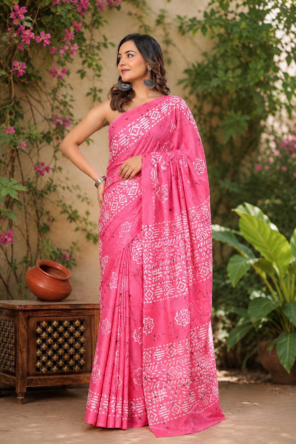 Pink saree with white geometric motifs in Bagru hand block print