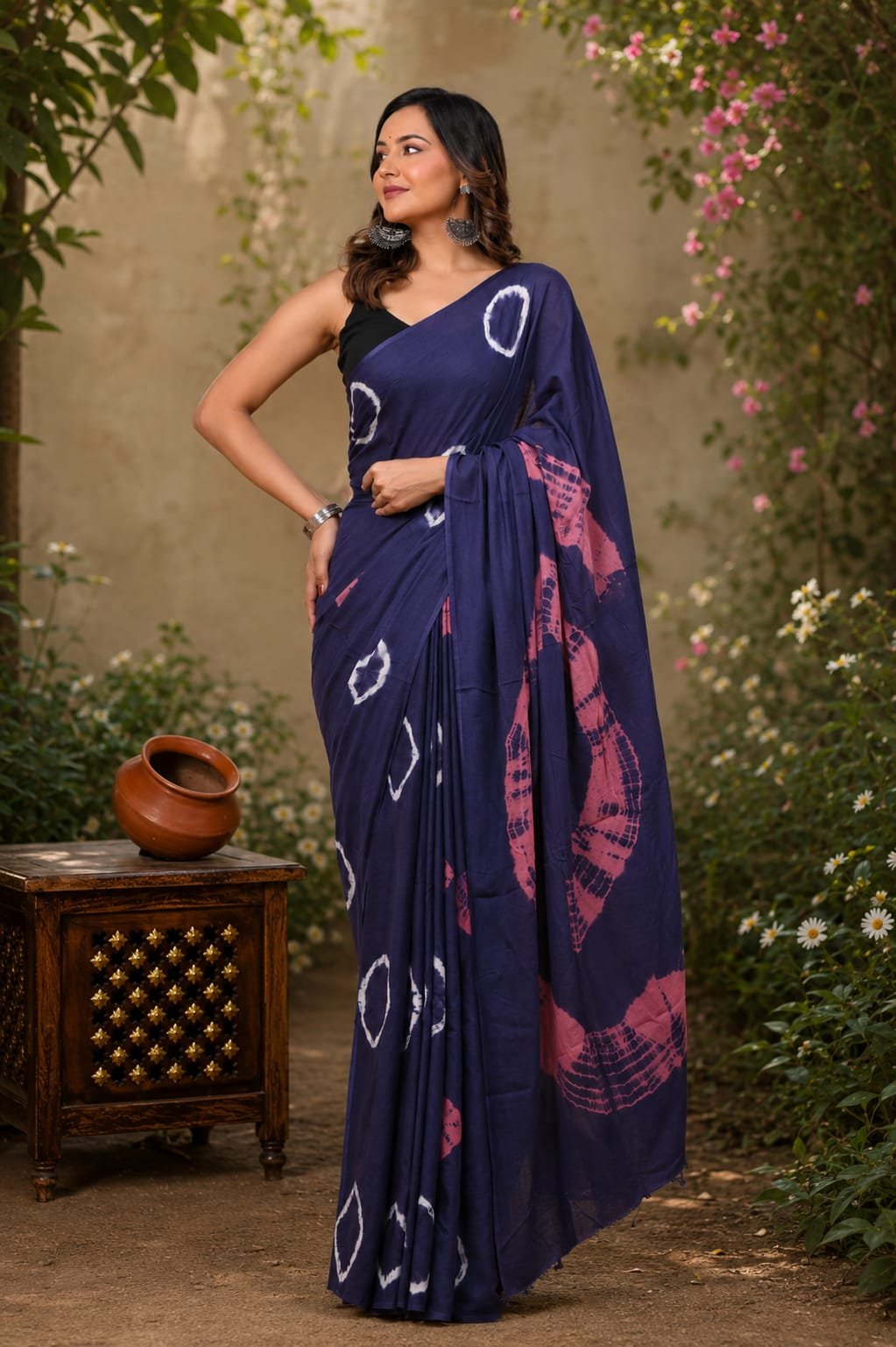 Indigo saree with geometric motifs in Bagru hand block print.