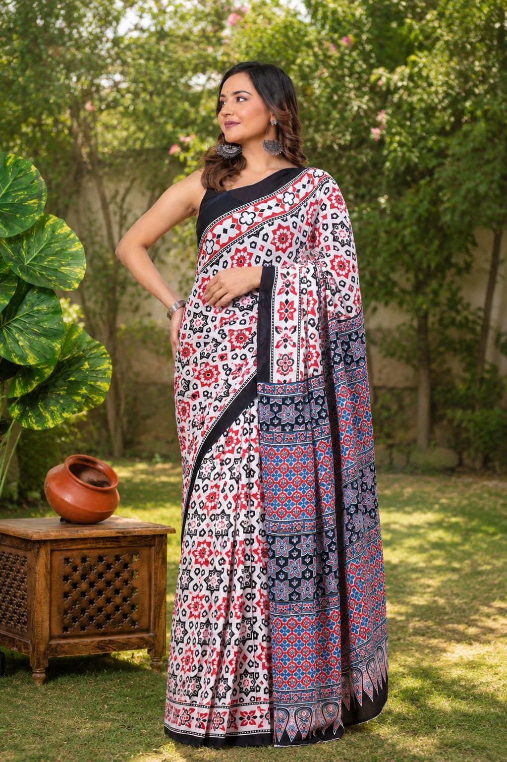 Red and black floral and geometric Bagru hand block printed Mul Cotton saree