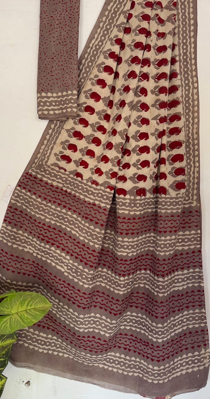 Beige and maroon saree with geometric Bagru hand block print design
