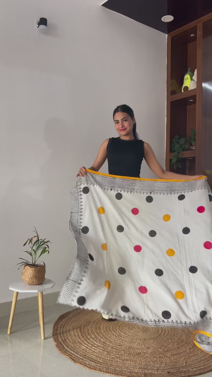 Premium Mul Cotton Hand Block Printed Saree With Blouse Piece - BFSBTC28